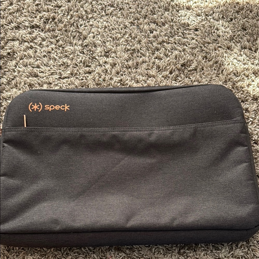 Speck Black Laptop Sleeve